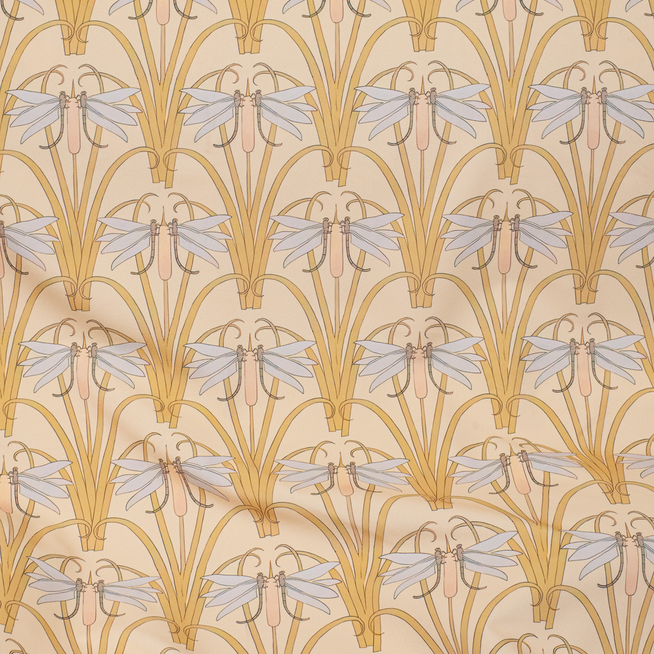 Рогоз и стрекозы